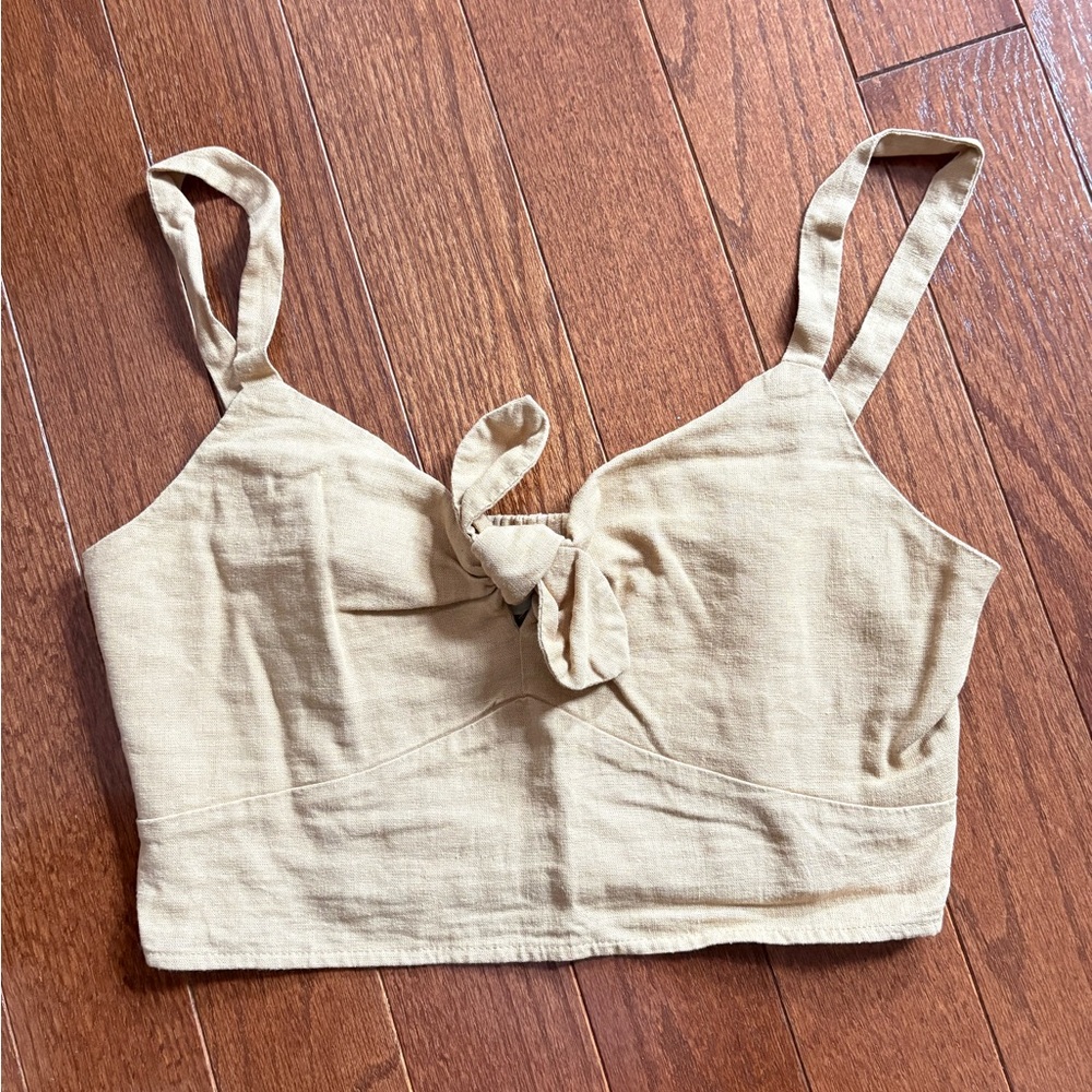 Universal Thread Tan Sleeveless Crop Tie Front Tank Top